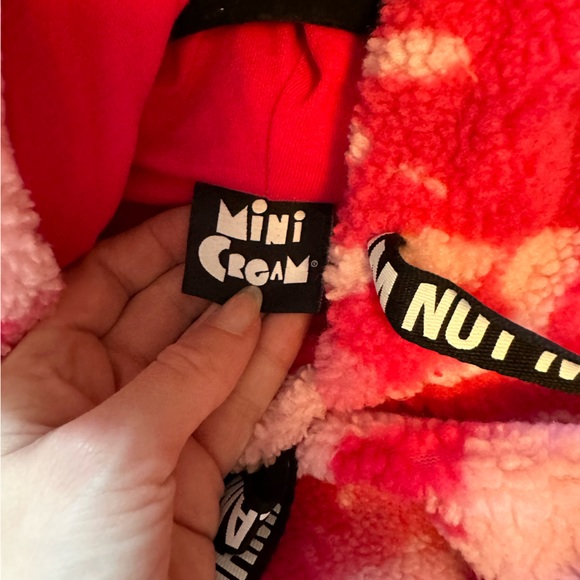 Mini Cream Bear Hoodie - Picture 3 of 3